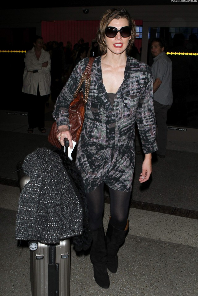 Milla Jovovich Lax Airport Beautiful Babe High Resolution Lax Airport