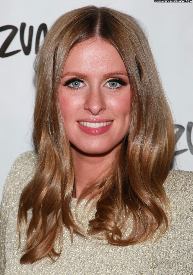 Nicky Hilton Hollywood Beautiful Babe Posing Hot Celebrity